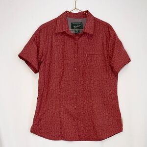 Woolrich Women’s Short Sleeve Button-Down Shirt in Brick Red ❤️